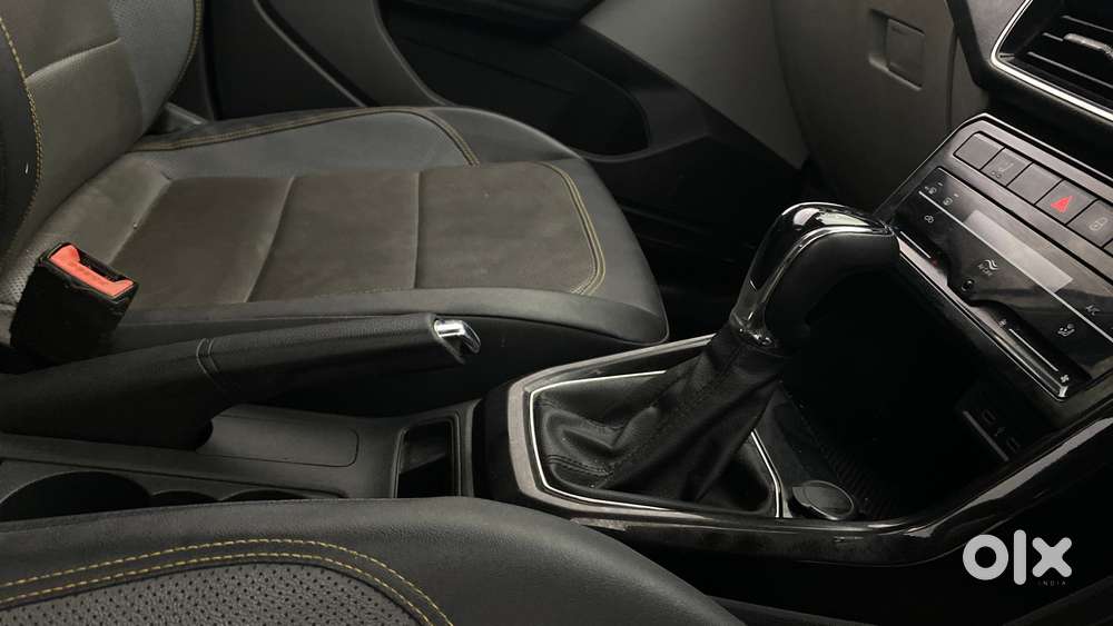 Skoda Kushaq Style 1.0l Tsi At, 2022, Petrol