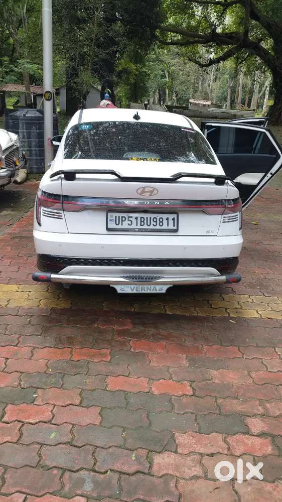 Verna Car Available For Office Duty In Lucknow”