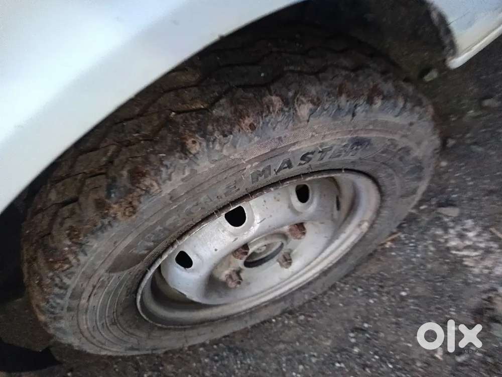 Maruti Suzuki Omni 8 Seater 2006