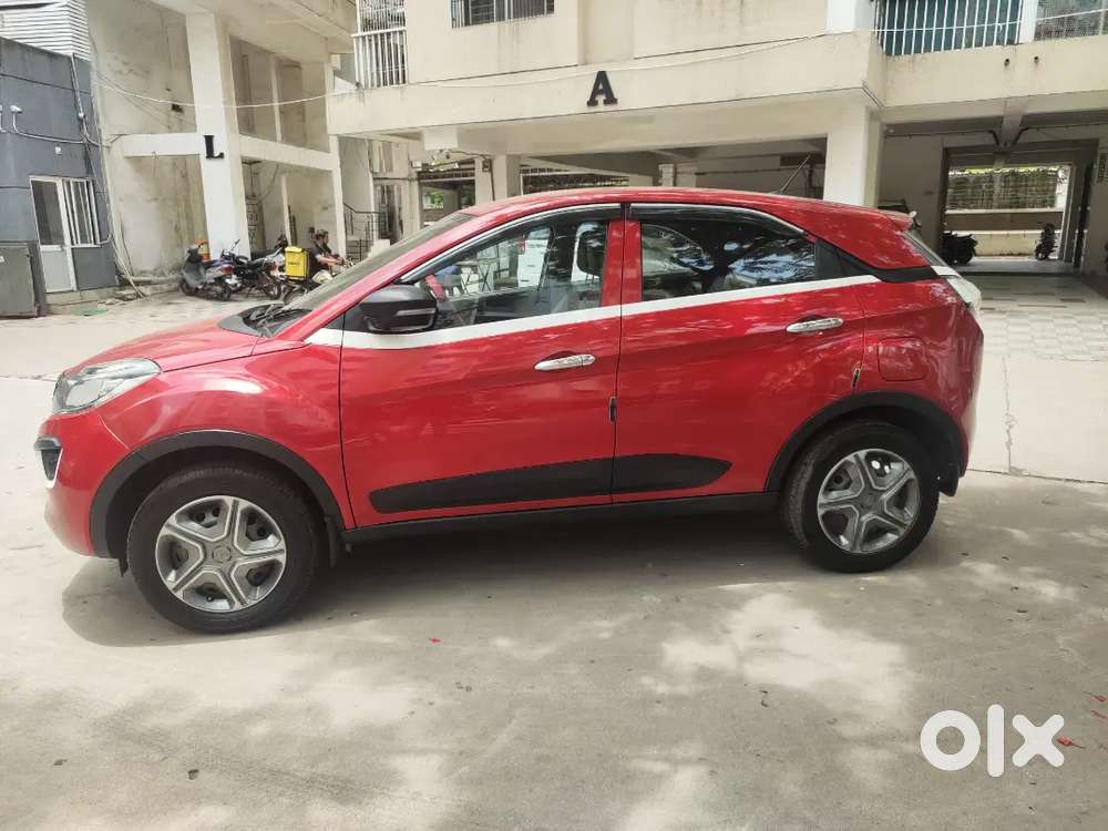 Tata Nexon Petrol Cng 2018 Model With 79000 Km