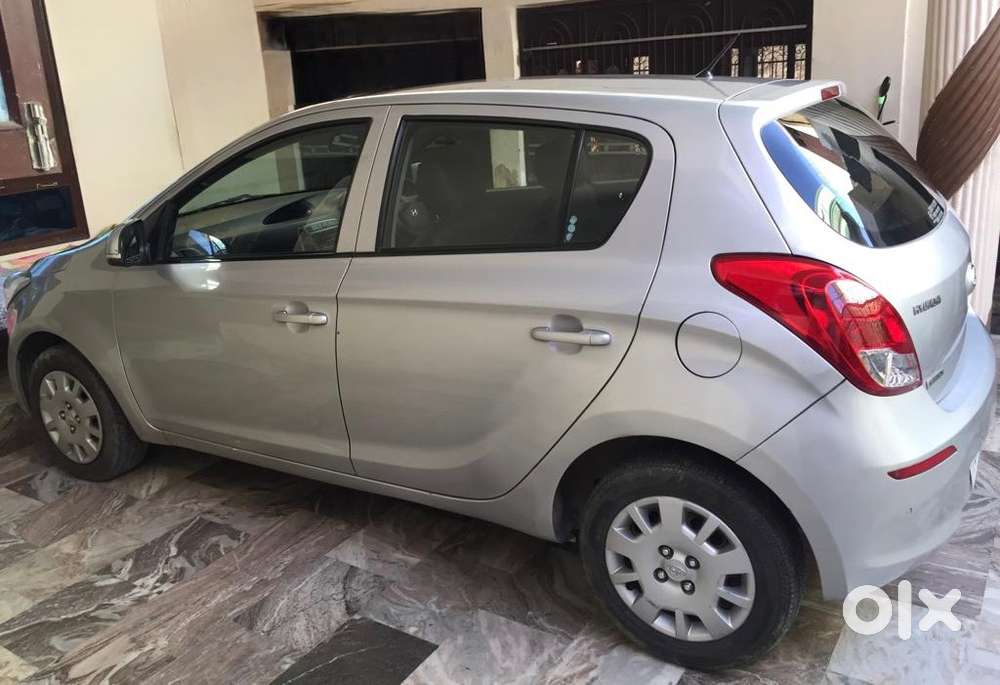 Hyundai I20 Diesel Manual 2012