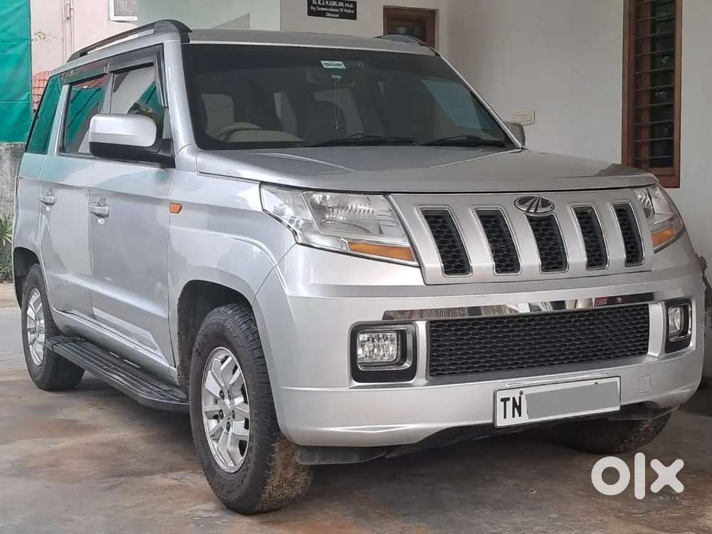 Mahindra Tuv 300 2015  T8 Model