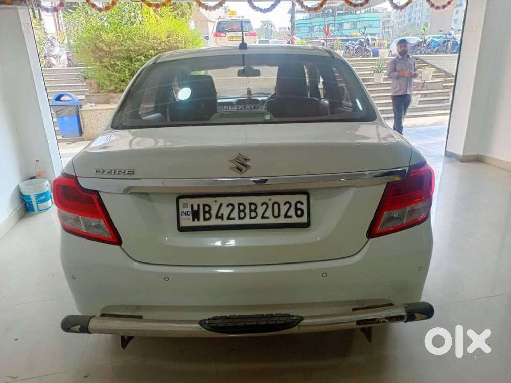 Maruti Suzuki Dzire 1.2 Vxi, 2022, Petrol