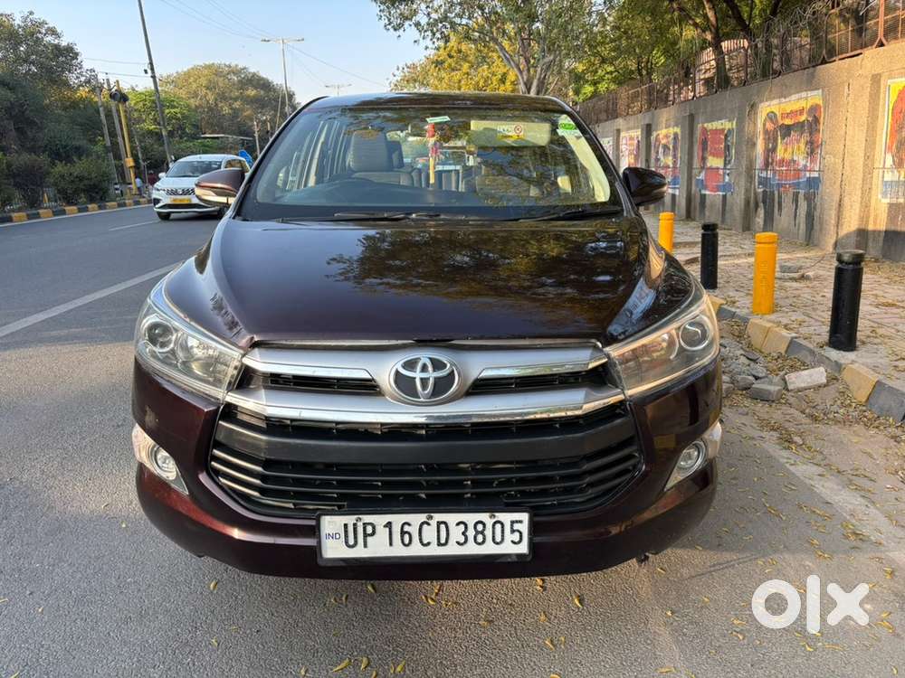 Toyota Innova Crysta