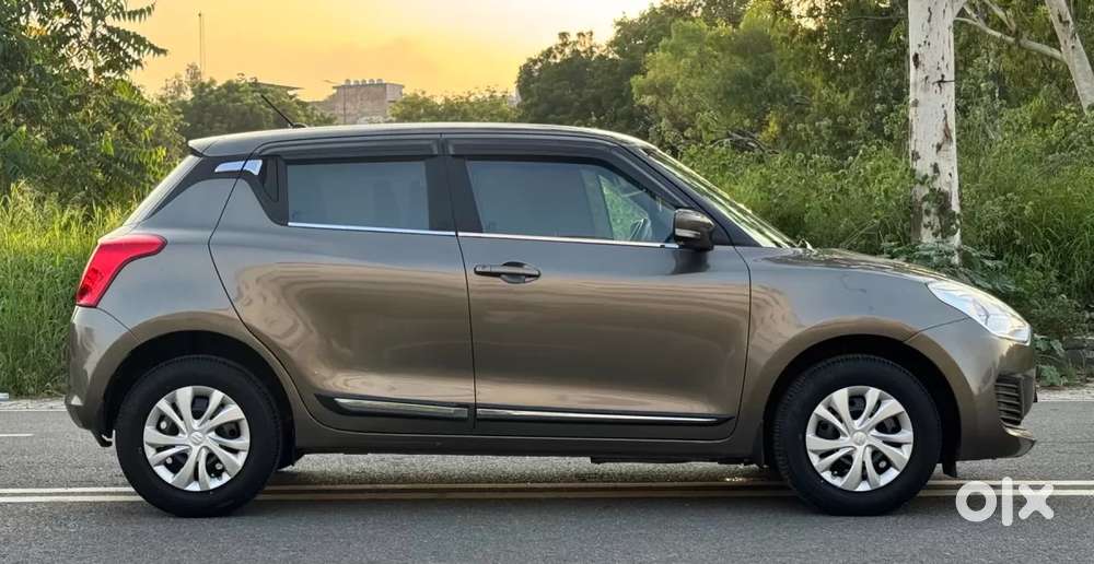 Maruti Suzuki Swift Vxi, 2021, Petrol