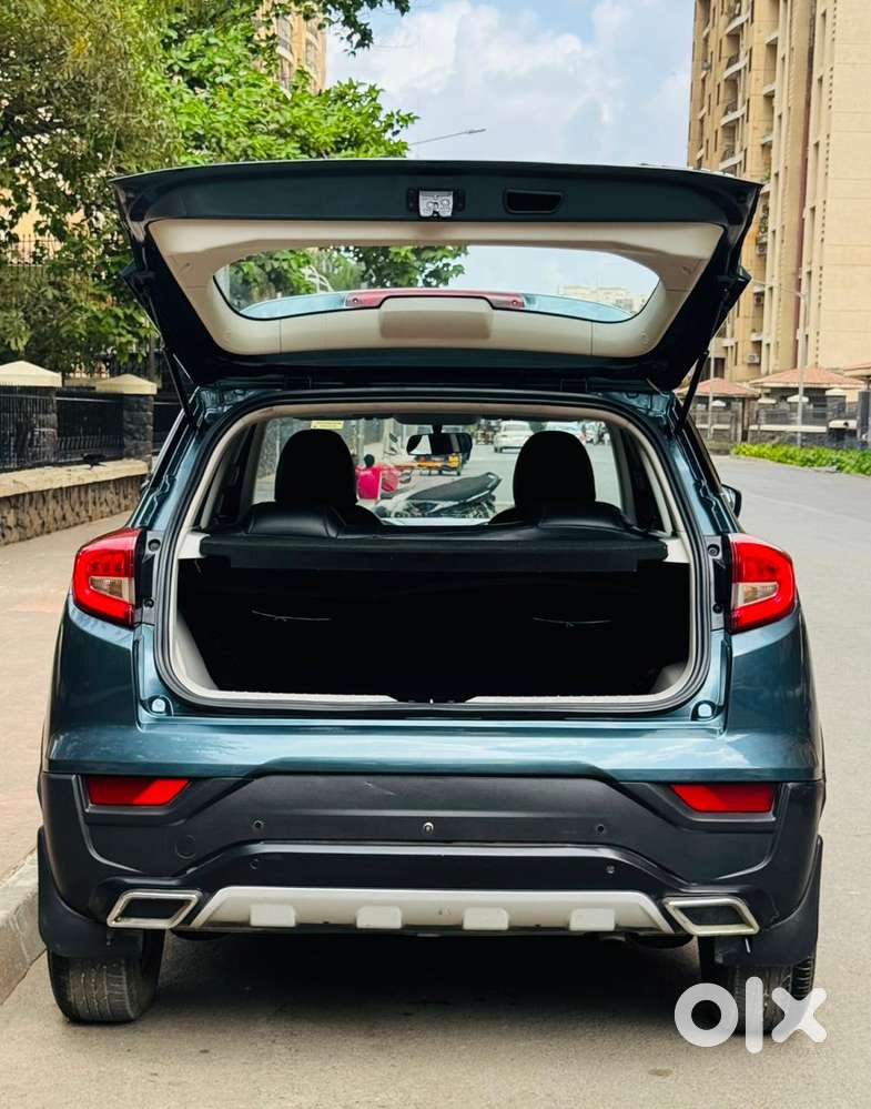Mahindra Xuv300 W4 Diesel, 2023, Diesel