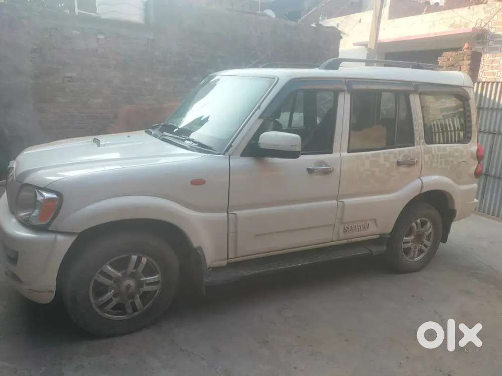 Mahindra Scorpio 2015 Diesel 259502 Km Driven