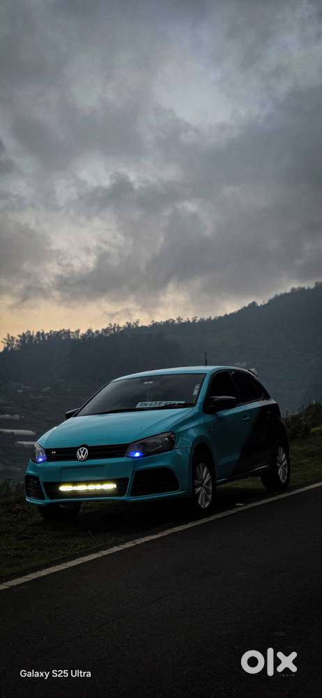 Volkswagen Polo 2013 Petrol 2