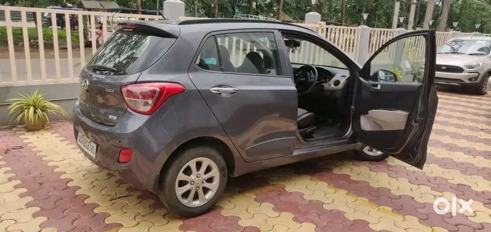 Hyundai Grand I10 2015 Petrol 68000 Km Driven