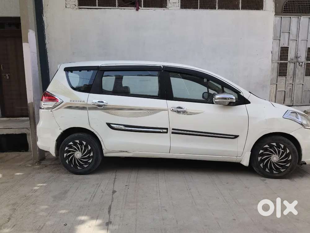 Maruti Suzuki Ertiga 1.5 Zdi 2016