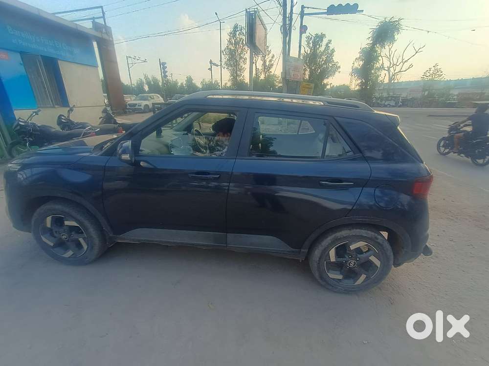 Hyundai Venue, 2020, Petrol