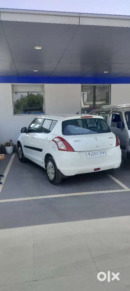 Maruti Suzuki Swift Vxi 2013