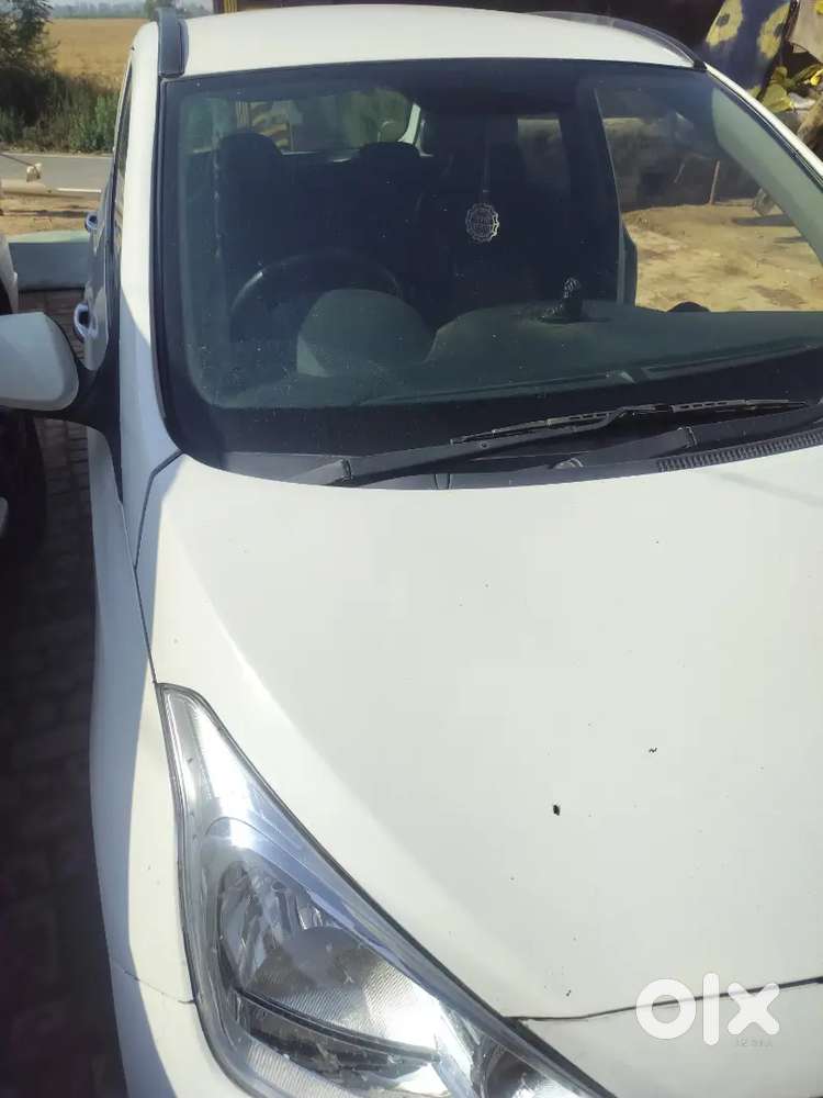 Hyundai Grand I10 2014 Diesel Well Maintained