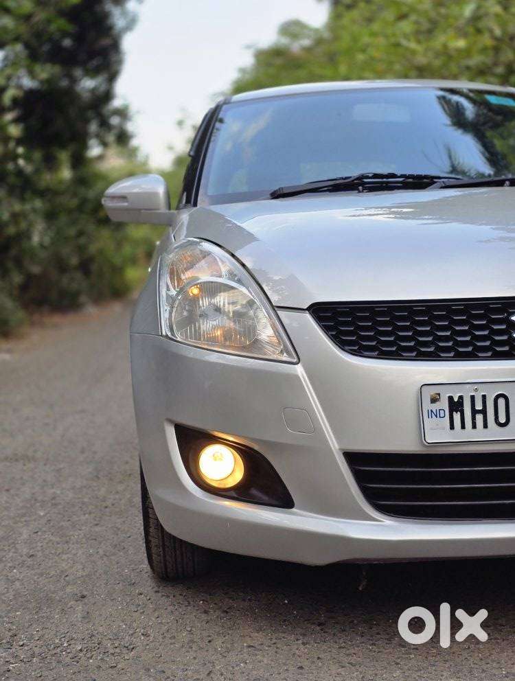 Maruti Suzuki Swift Vxi + Manual, 2013, Petrol