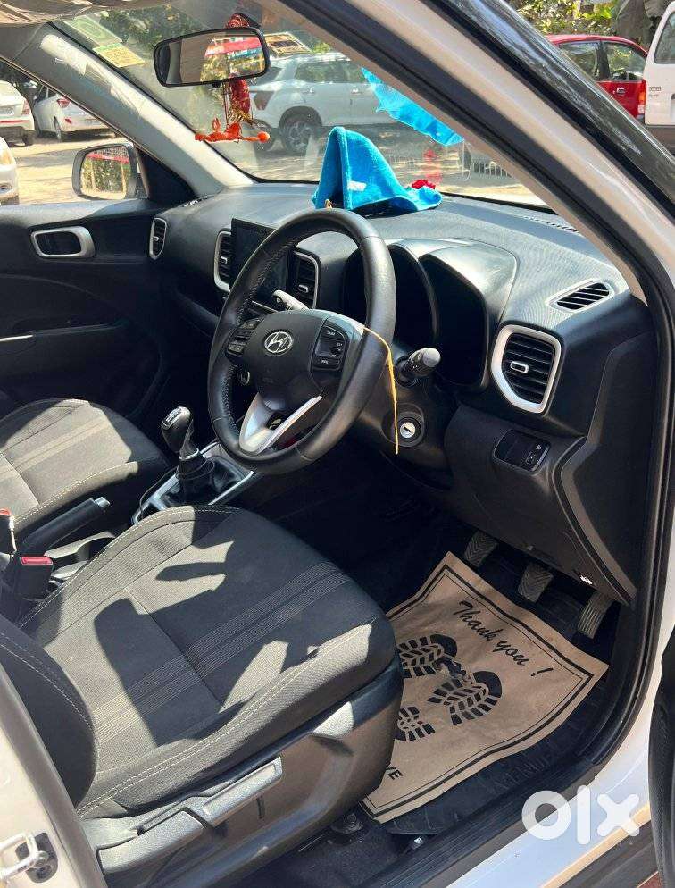 Hyundai Venue Sx Mt, 2023, Diesel