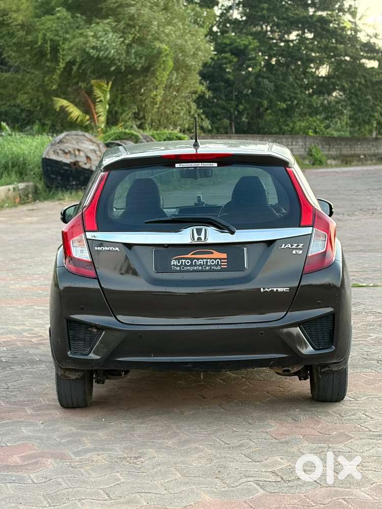 Honda Jazz V Cvt, 2016, Petrol