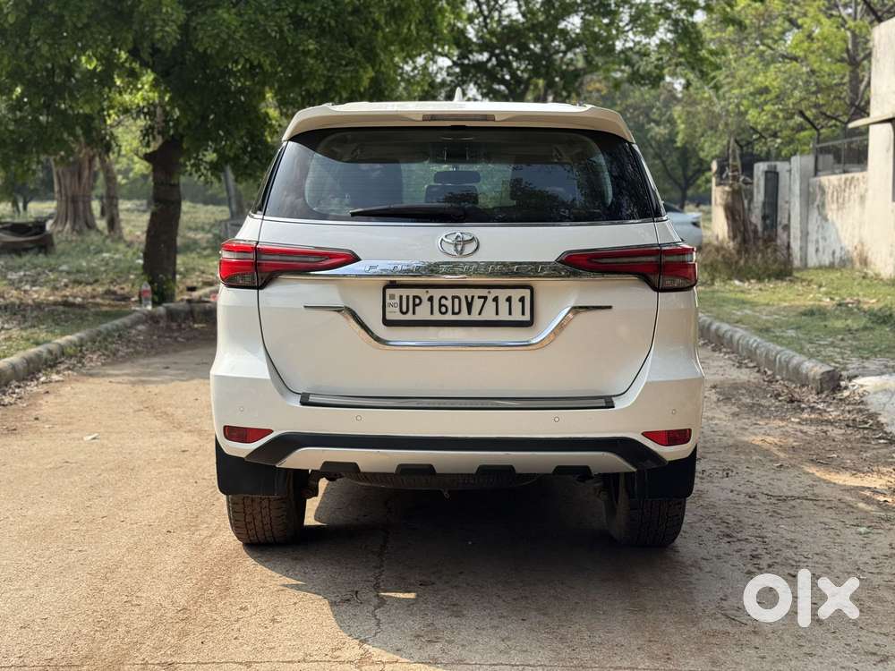 Toyota Fortuner [2021-ongoing] 2.8 2wd Diesel Mt, 2023, Diesel