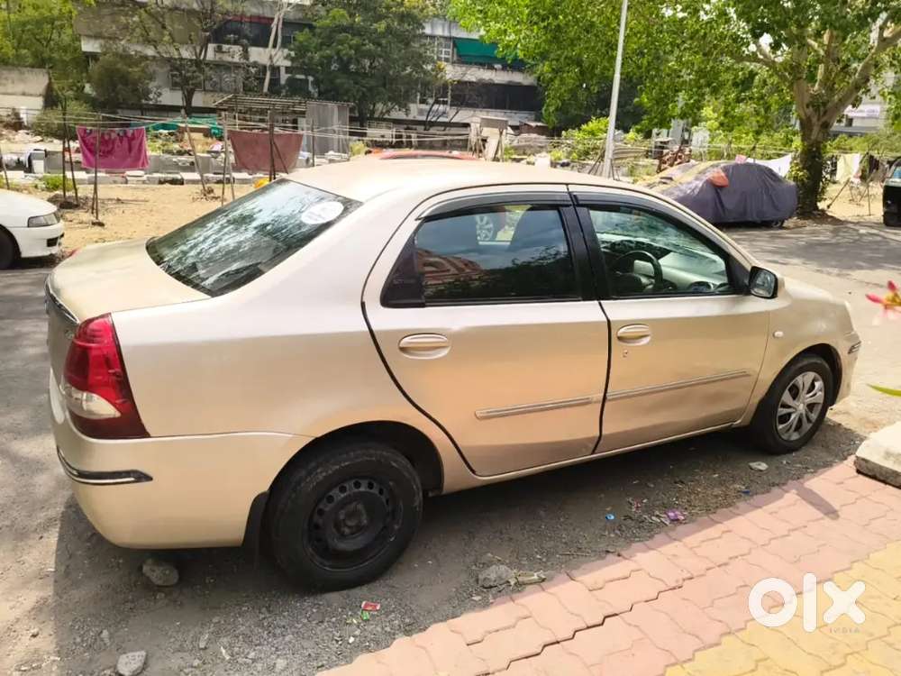 Toyota Etios 2011 Cng & Hybrids 95000 Km Driven
