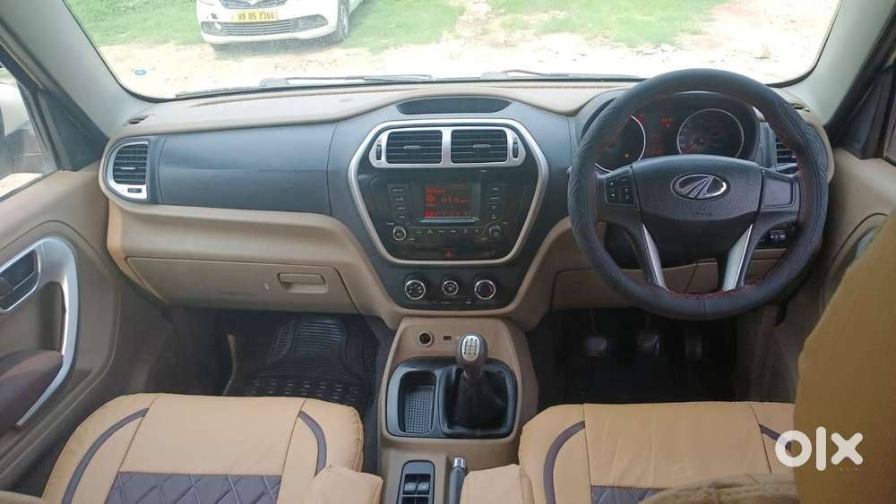 Mahindra Tuv 300 T8, 2016, Diesel