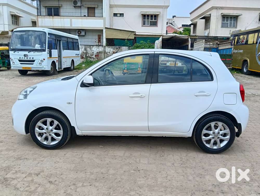 Nissan Micra Xv Cvt, 2016, Petrol