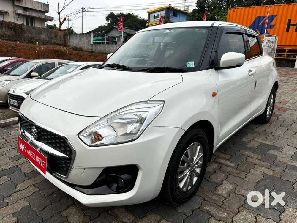 Maruti Suzuki Swift Vxi + Manual, 2019, Petrol