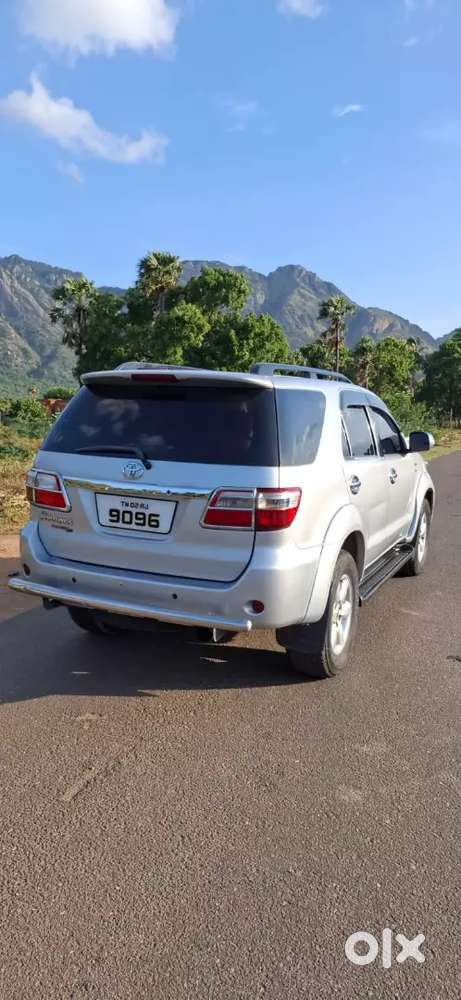 Toyota Fortuner Diesel 2009 Fc Up To 2030