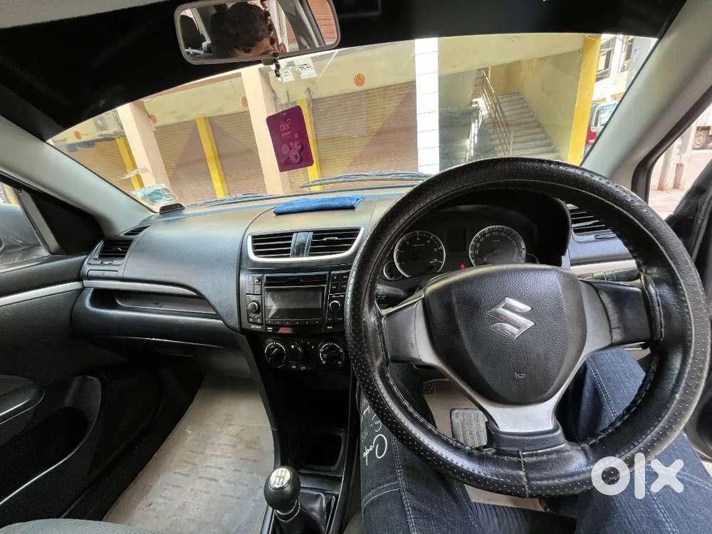 Maruti Suzuki Swift 2015 Diesel 75000 Km Driven