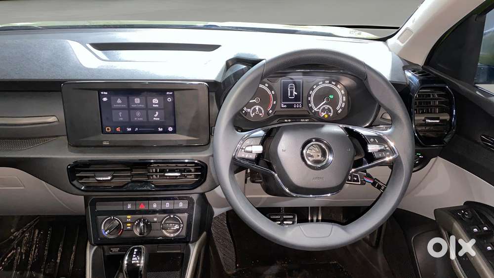 Skoda Kylaq Prestige, 2025, Petrol