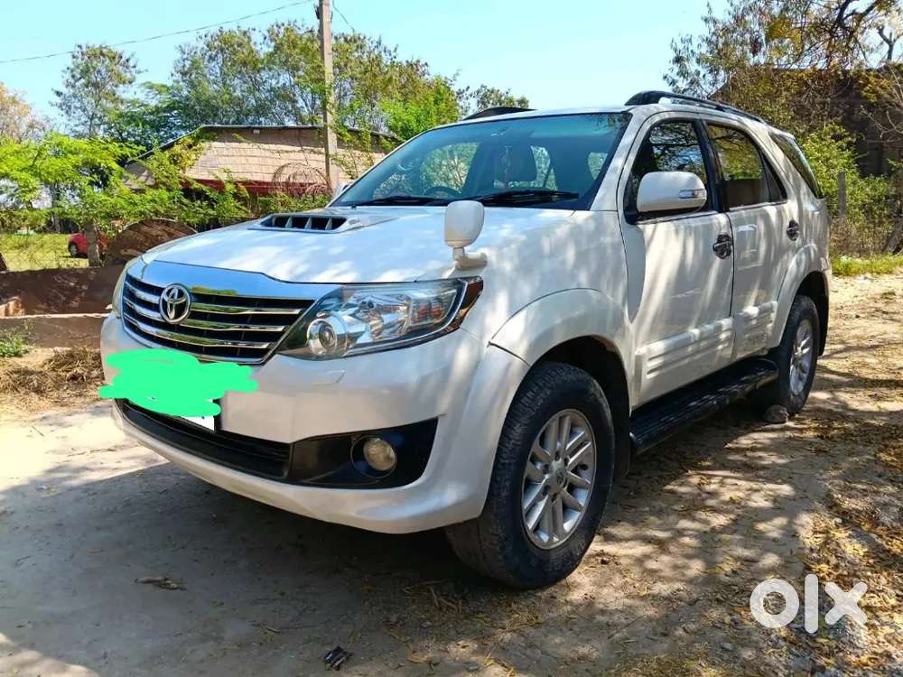 Toyota Fortuner 2014 Manual Diesel