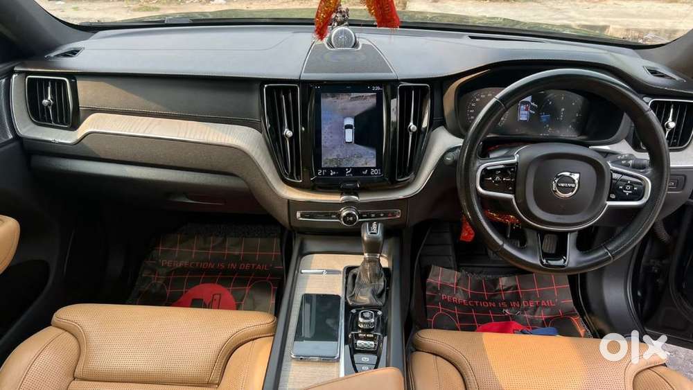 Volvo Xc60 D5 Awd Automatic, 2019, Diesel