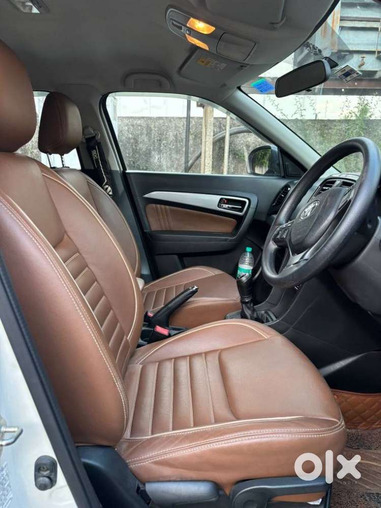 Toyota Urban Cruiser Cruiser Mid, 2021, Petrol
