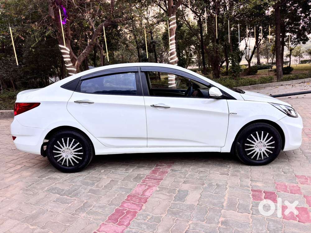 Hyundai Verna