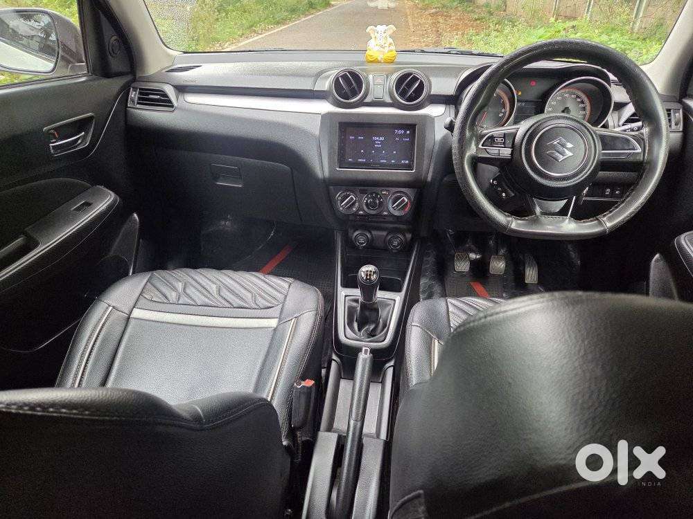 Maruti Suzuki Swift Vxi + Manual, 2022, Petrol