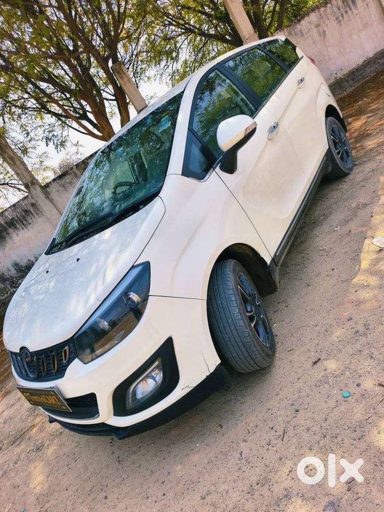 Mahindra Marazzo M8 8str, 2020, Diesel
