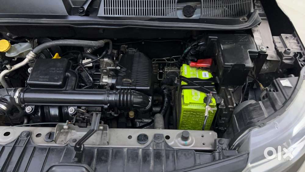 Renault Triber Rxz Easy-r Amt, 2021, Petrol