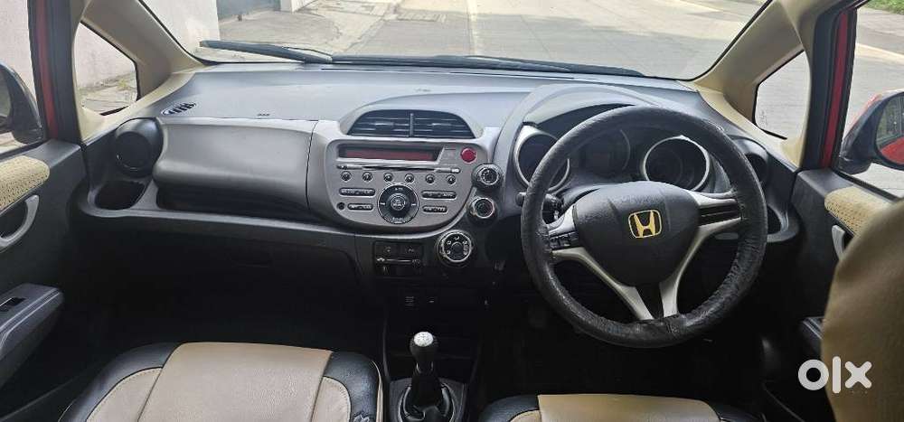 Honda Jazz V Mt Privilege, 2012, Petrol