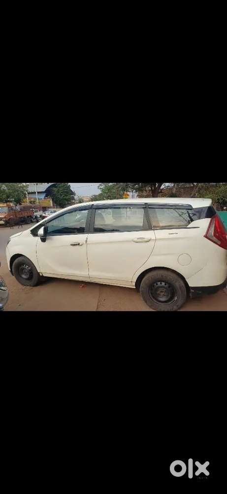Mahindra Marazzo 1.5 M4 Plus 2019