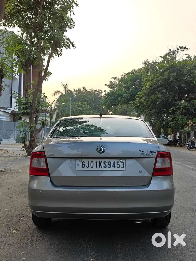 Skoda Rapid 1.6 Mpi At Elegance, 2013, Petrol