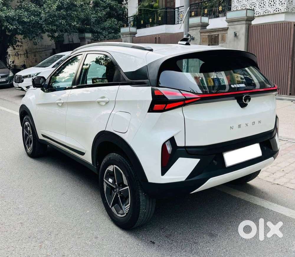 Tata Nexon Creative Plus S 1.5 Revotorq Diesel 6 Amt, 2025, Diesel