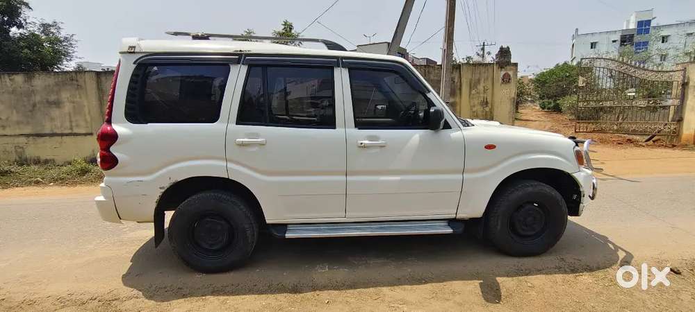 Mahindra Scorpio 2011