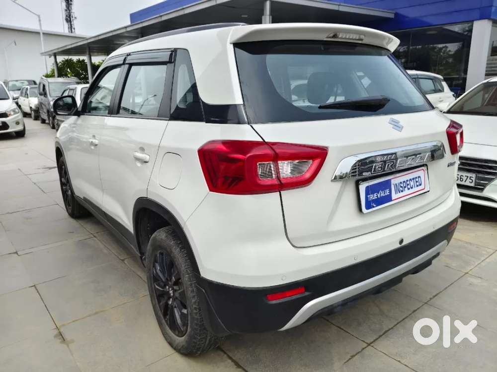 Maruti Suzuki Vitara Brezza 1.5 Zxi At, 2022, Petrol