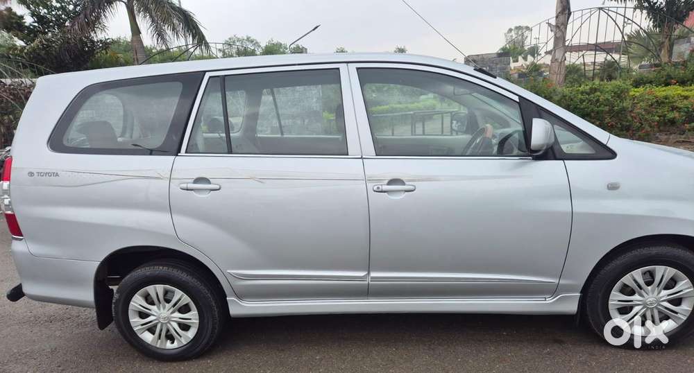 Toyota Innova 2.5 Gx 7 Seater Limited Edition, 2014, Diesel