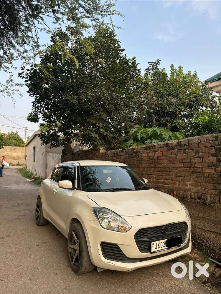 Maruti Suzuki Swift Petrol 2024