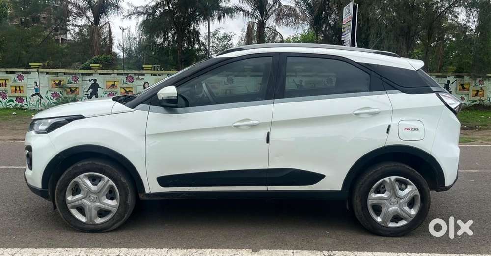 Tata Nexon 1.2 Revotron Xm, 2020, Petrol