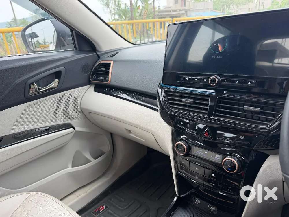 Mahindra Xuv400 Electric 2025 Automatic