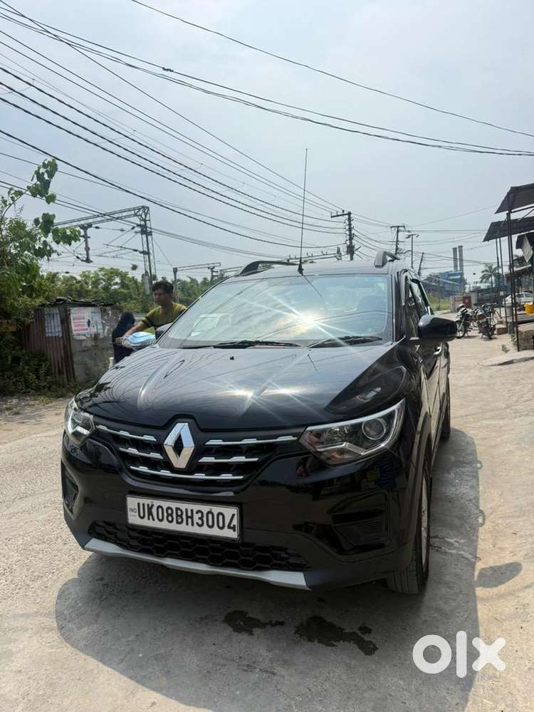 Renault Triber 2025 Petrol Variant Rxt