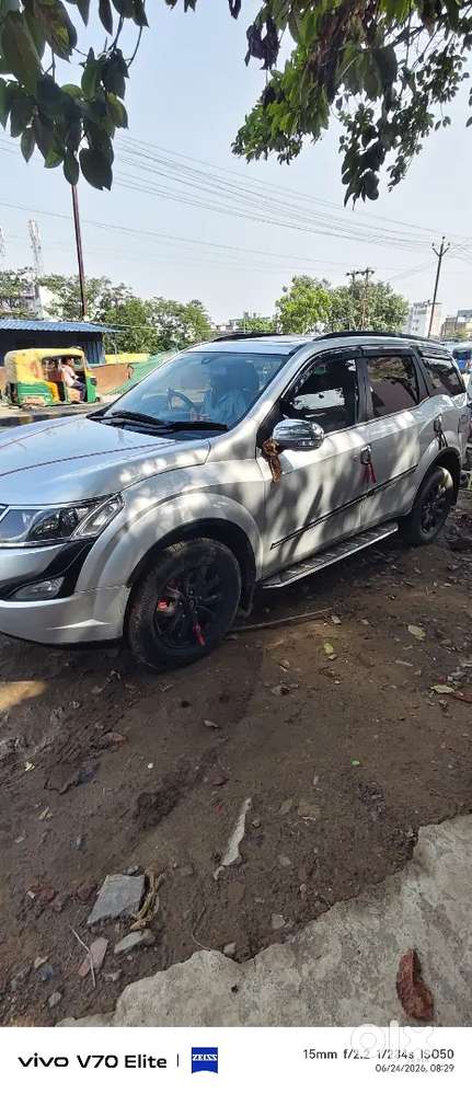 Mahindra Xuv 500 W10 Top Model