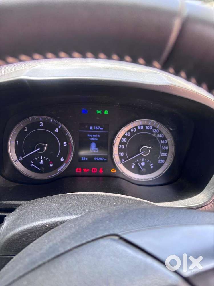 Hyundai Venue 2019 Diesel 59800 Km Driven