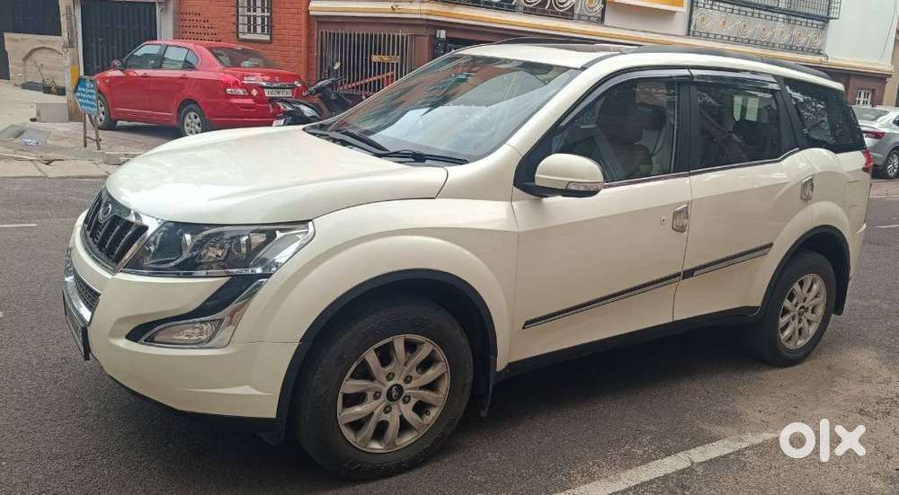 Mahindra Xuv500 At W10 Fwd, 2016, Diesel