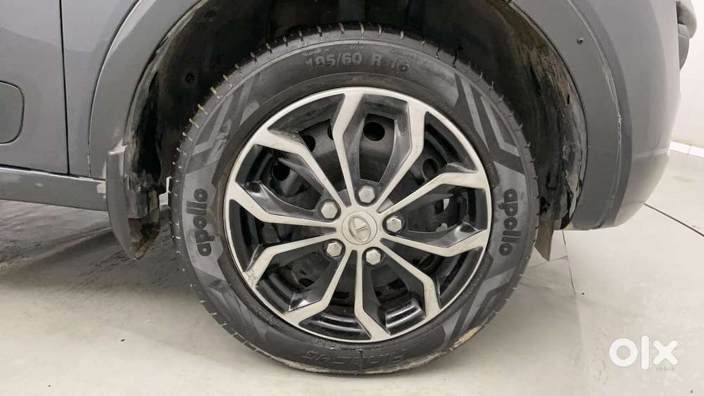 Tata Nexon 1.5 Revotorq Xm, 2018, Diesel